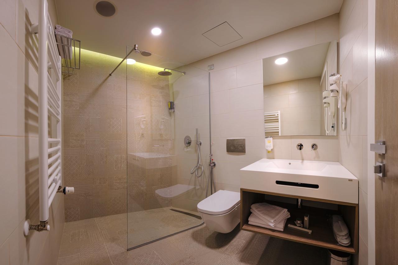 Plaza35 Aparthotel Sibiu Ngoại thất bức ảnh