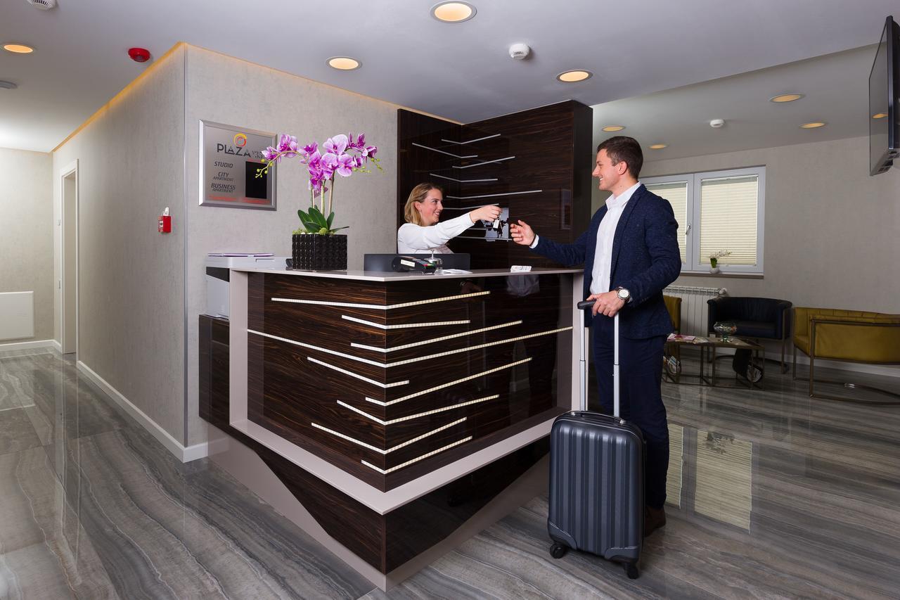 Plaza35 Aparthotel Sibiu Ngoại thất bức ảnh