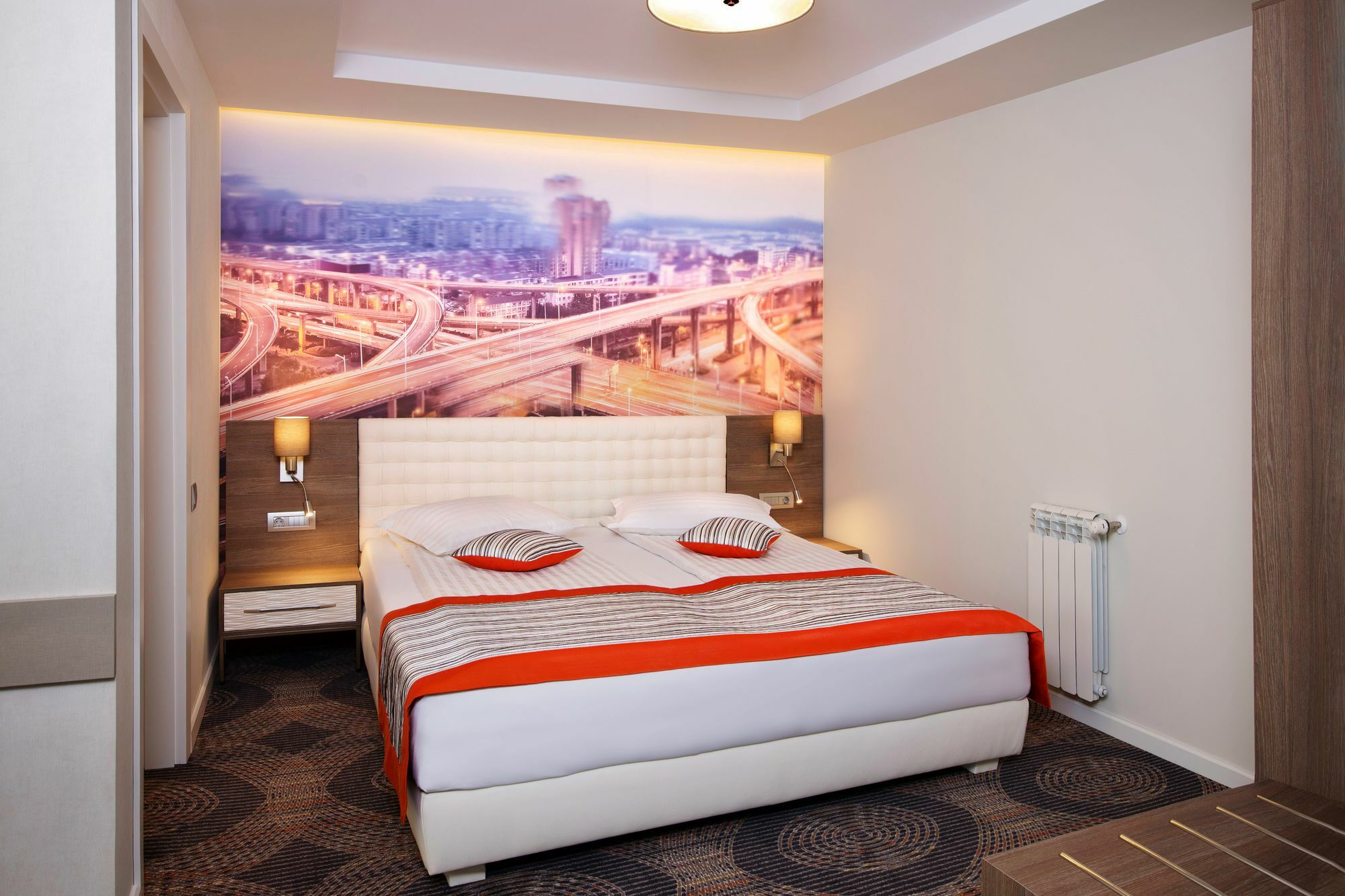 Plaza35 Aparthotel Sibiu Ngoại thất bức ảnh